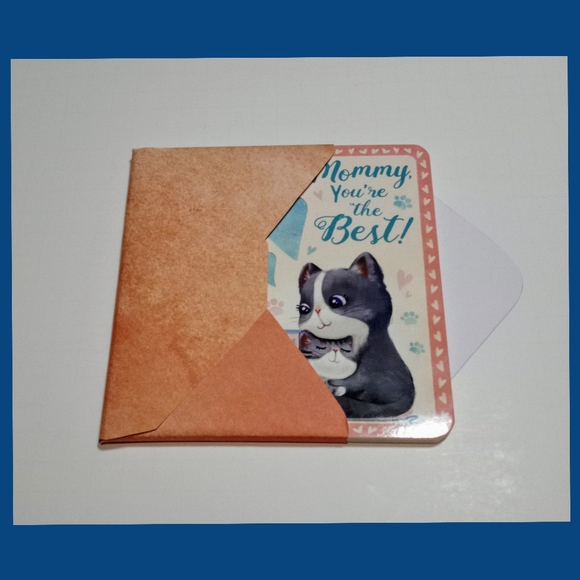 "Mommy You're The Best" Keepsake Card and Book Gift Set - Picture 2 of 7